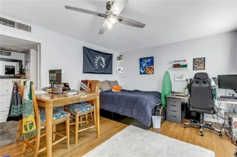 1000 W 26th Street #109