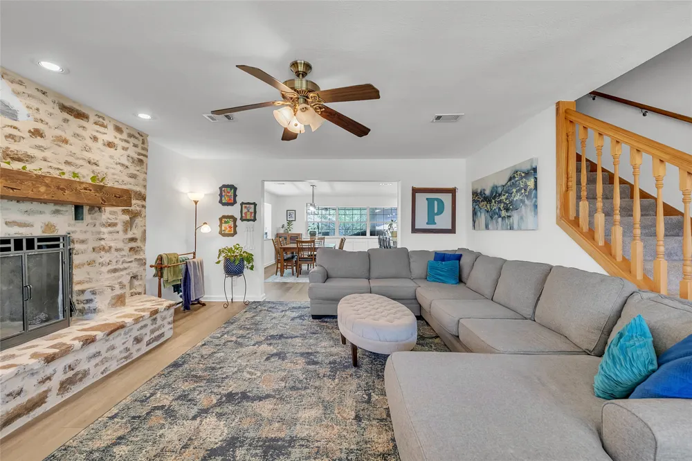 260 Flatrock Trail Marble Falls, TX 78654