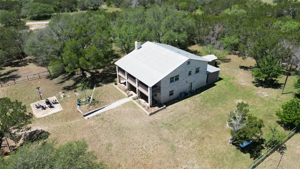 260 Flatrock Trail Marble Falls, TX 78654