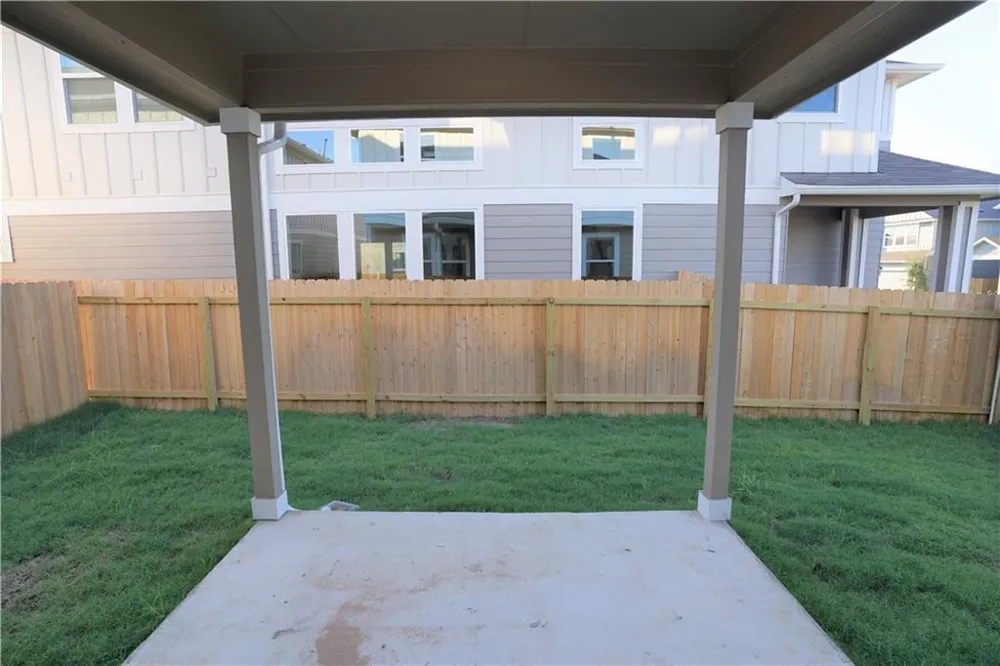 12110 Tolson Drive Manor, TX 78653