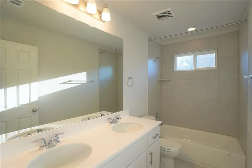 12110 Tolson Drive Manor, TX 78653