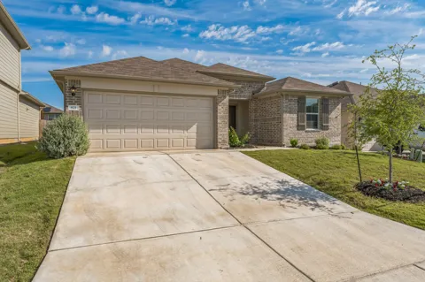 821 Bahia Place