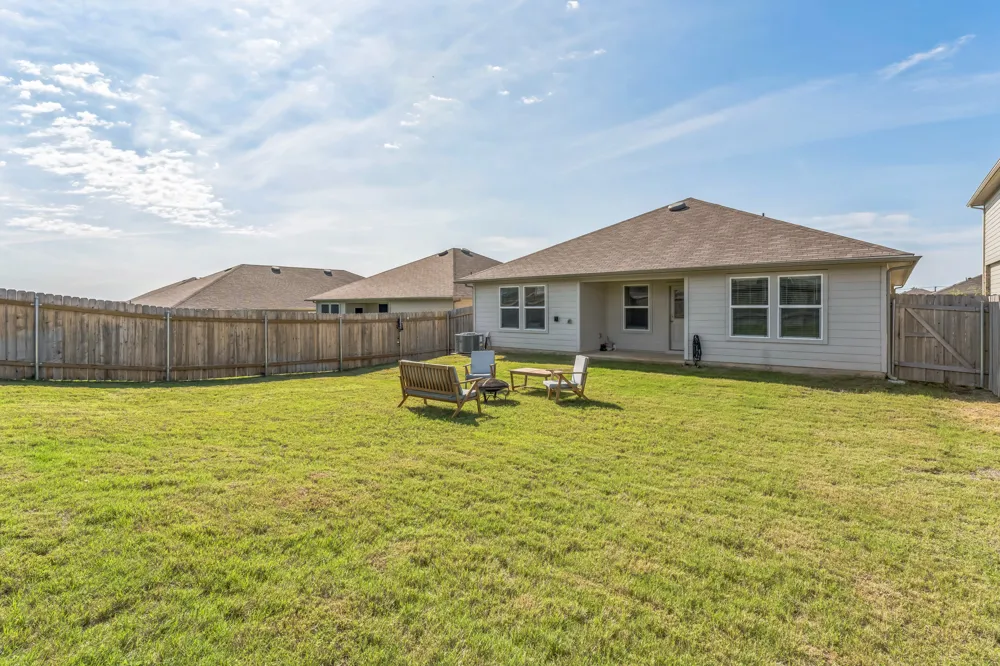 821 Bahia Place Seguin, TX 78155