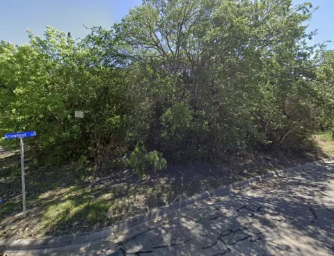 4614 Arrowhead Drive