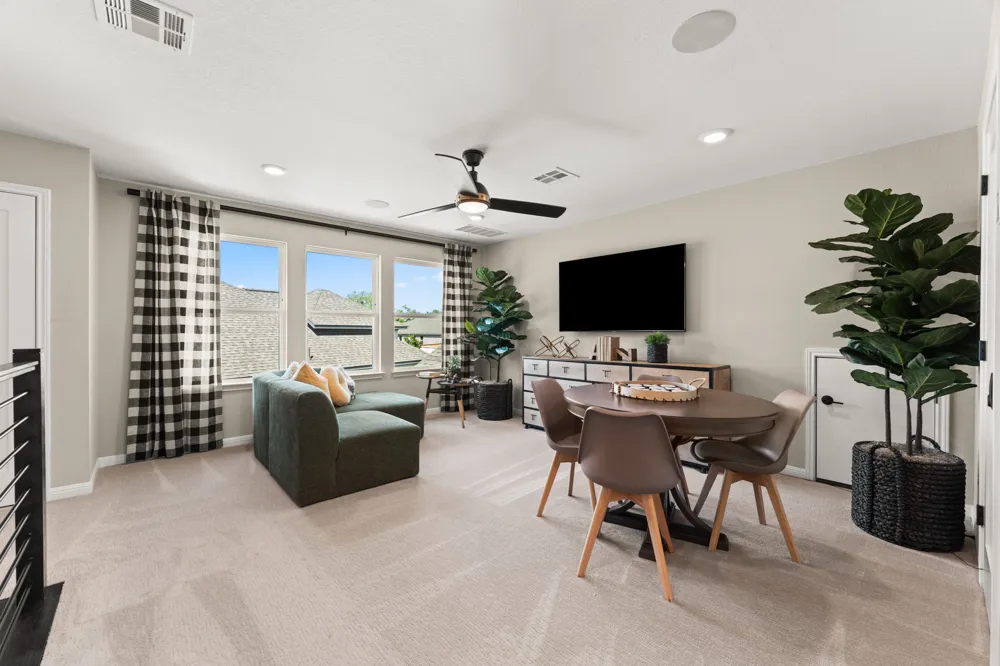 204 Barton Oak Trail Georgetown, TX 78628