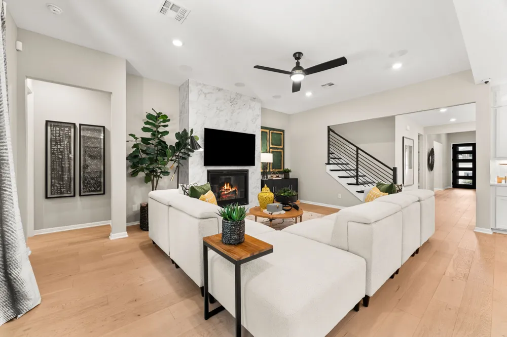 204 Barton Oak Trail Georgetown, TX 78628