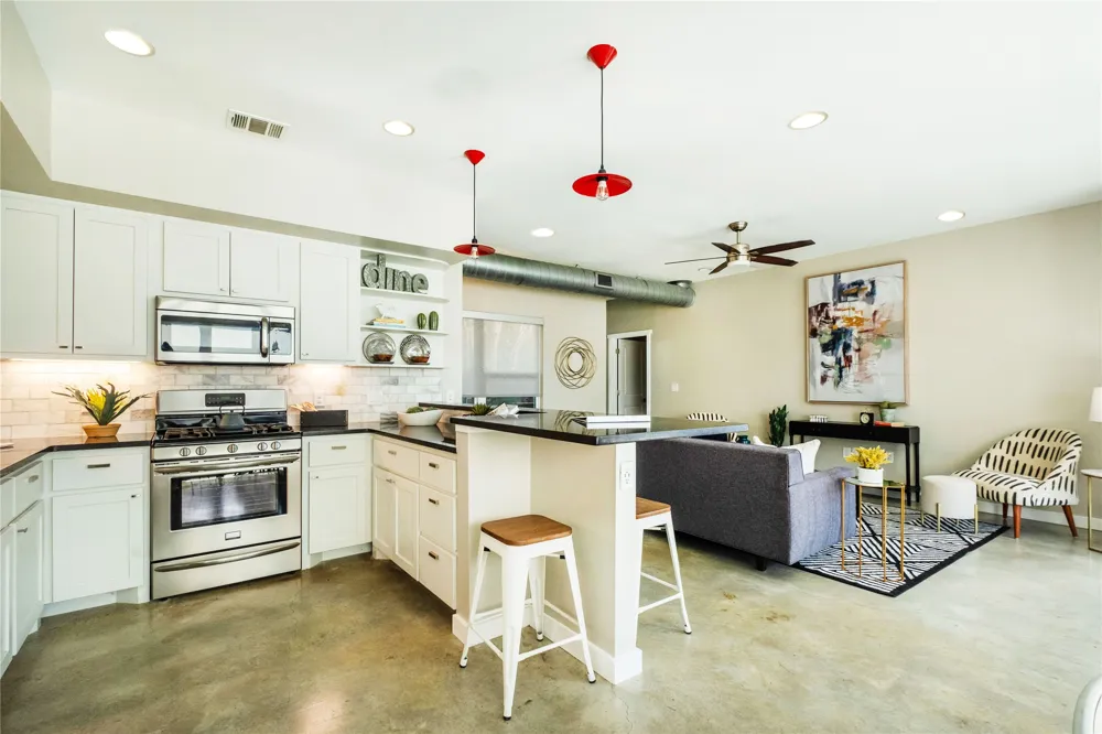 7601 Bethune Avenue #B Austin, TX 78752