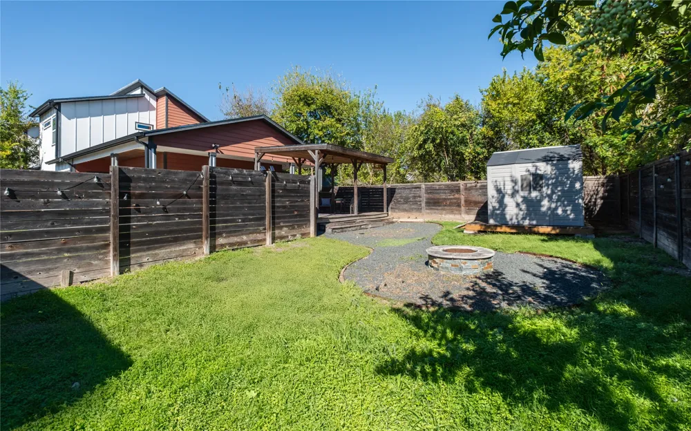 7601 Bethune Avenue #B Austin, TX 78752