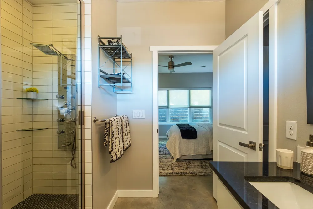 7601 Bethune Avenue #B Austin, TX 78752