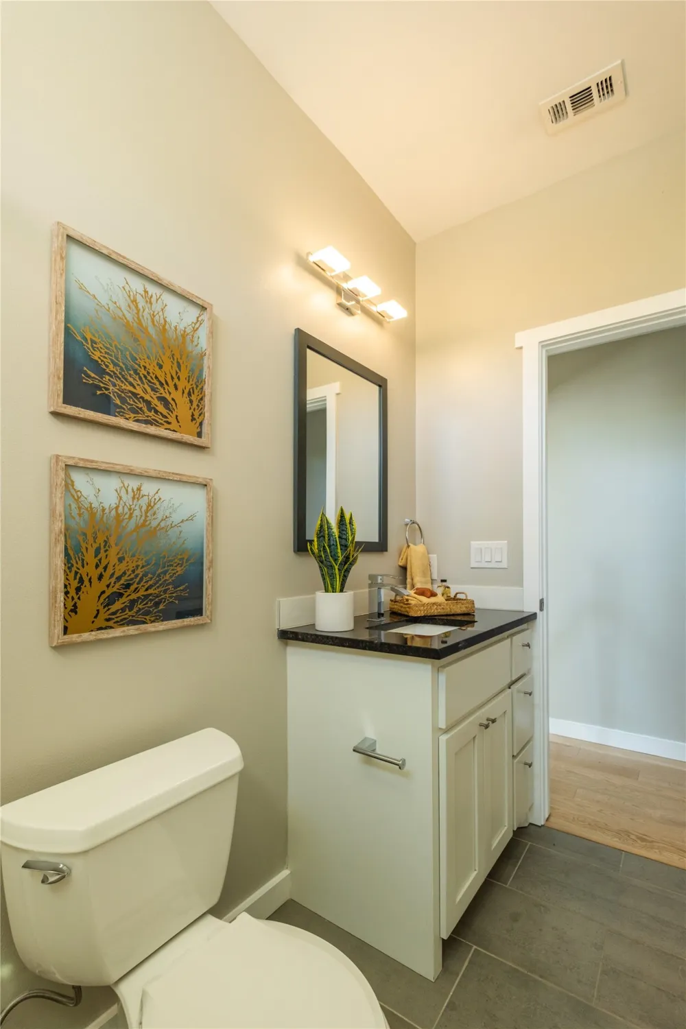 7601 Bethune Avenue #B Austin, TX 78752
