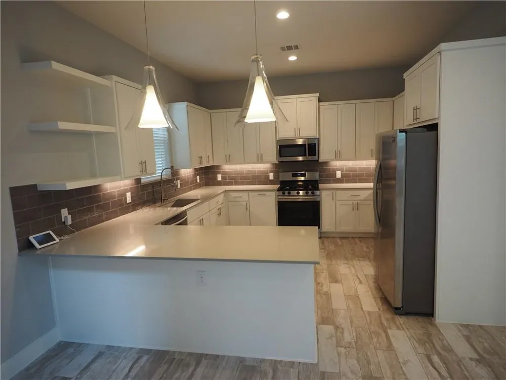 6913 Providence Avenue #A Austin, TX 78752