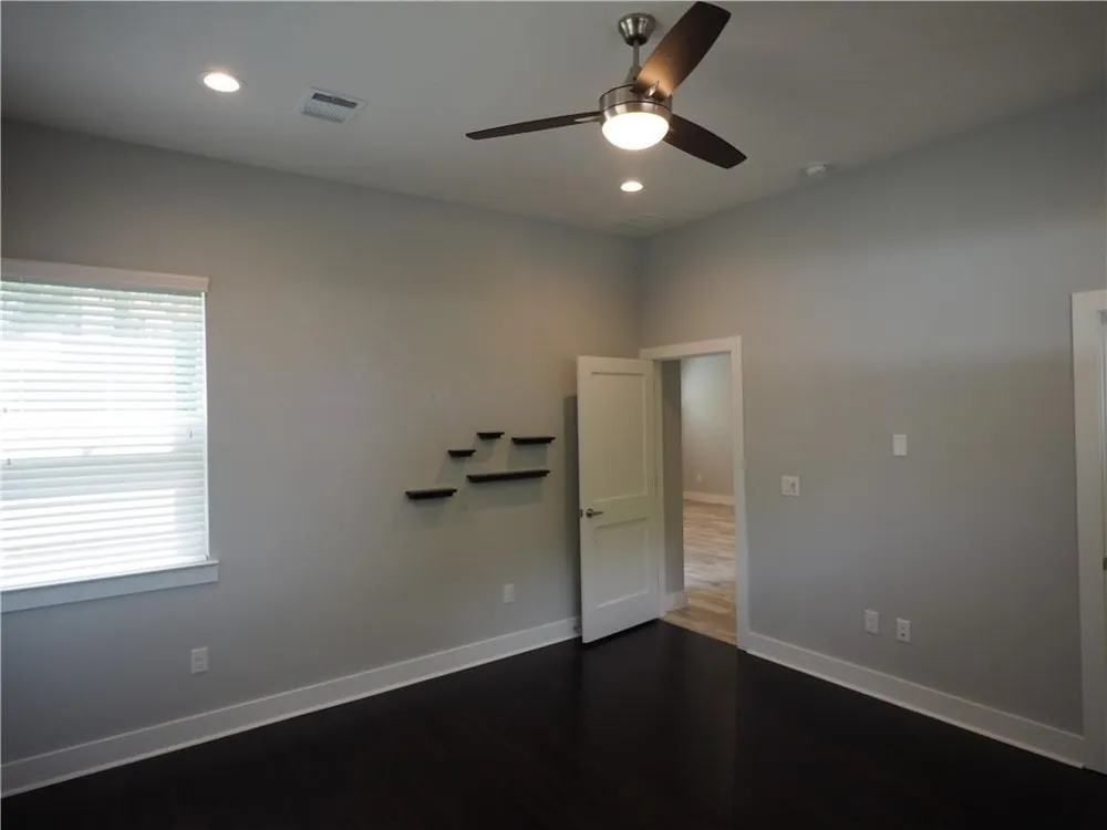 6913 Providence Avenue #A Austin, TX 78752