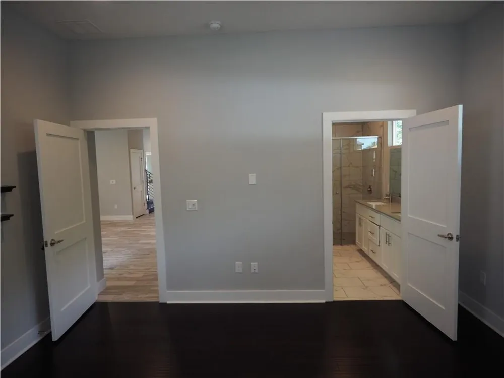6913 Providence Avenue #A Austin, TX 78752