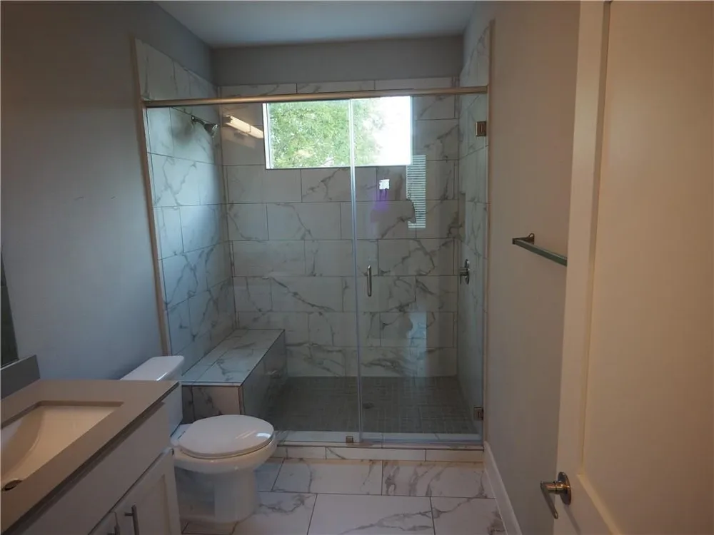 6913 Providence Avenue #A Austin, TX 78752