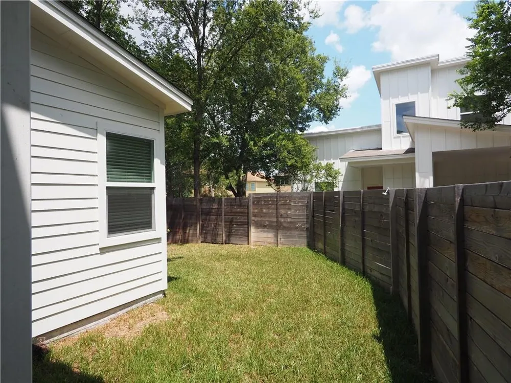 6913 Providence Avenue #A Austin, TX 78752