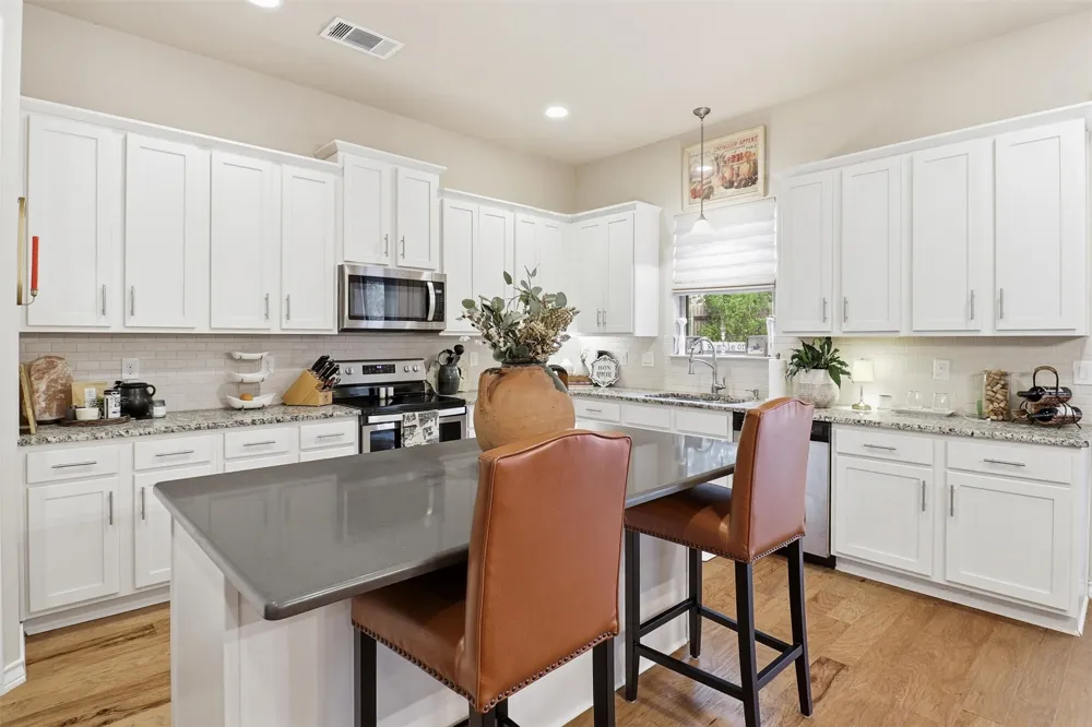 103 Kings Way Horseshoe Bay, TX 78657