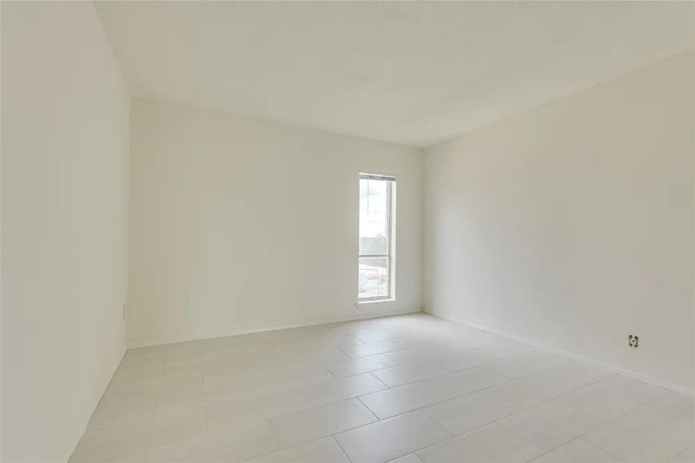 3431 North Hills Drive #321 Austin, TX 78731