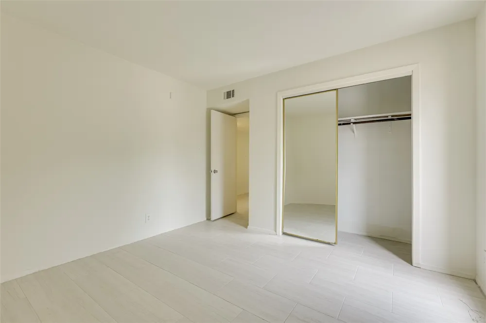 3431 North Hills Drive #321 Austin, TX 78731