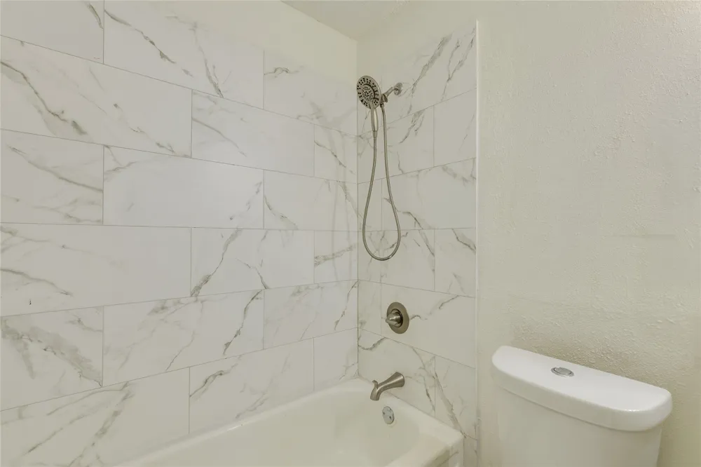 3431 North Hills Drive #321 Austin, TX 78731