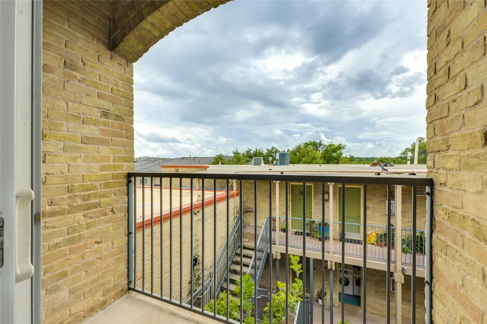 3431 North Hills Drive #321 Austin, TX 78731