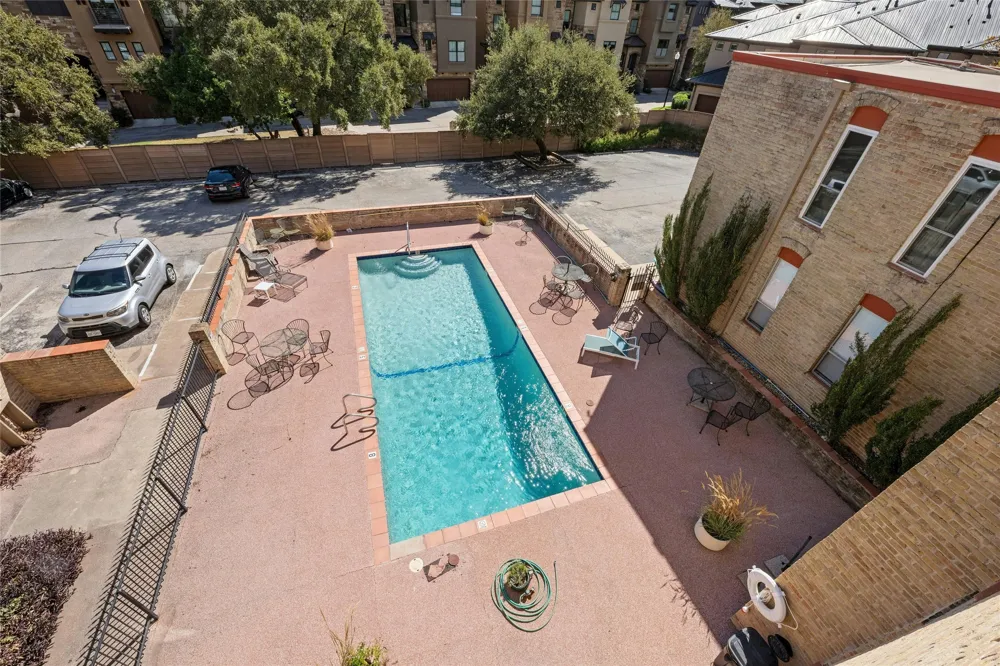 3431 North Hills Drive #321 Austin, TX 78731