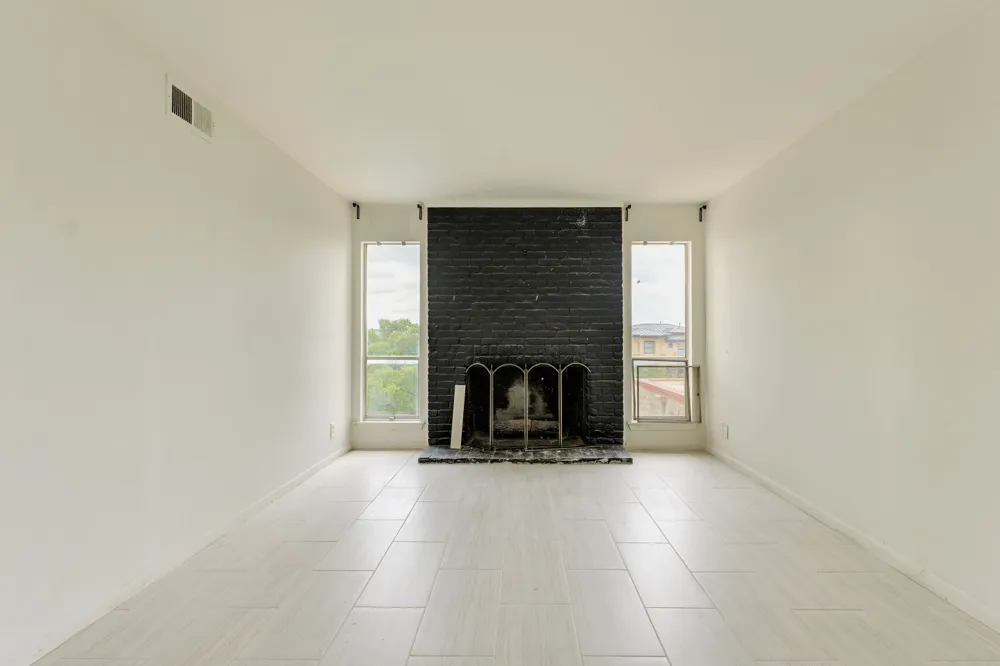 3431 North Hills Drive #321 Austin, TX 78731