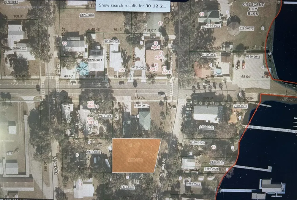 14 S LAKE STREET Crescent City, FL 32112