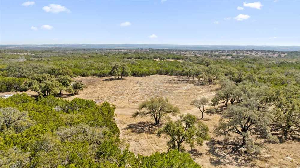 535 Becker Road Johnson City, TX 78636