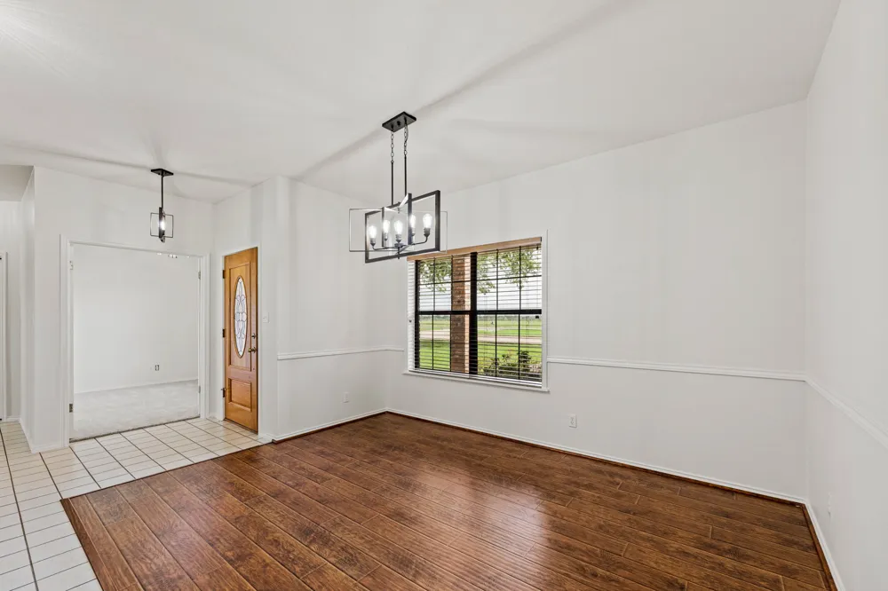 11077 County Road 440 Thorndale, TX 76577