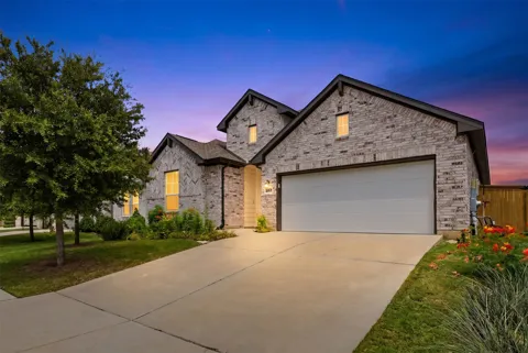 461 Coyote Creek Way