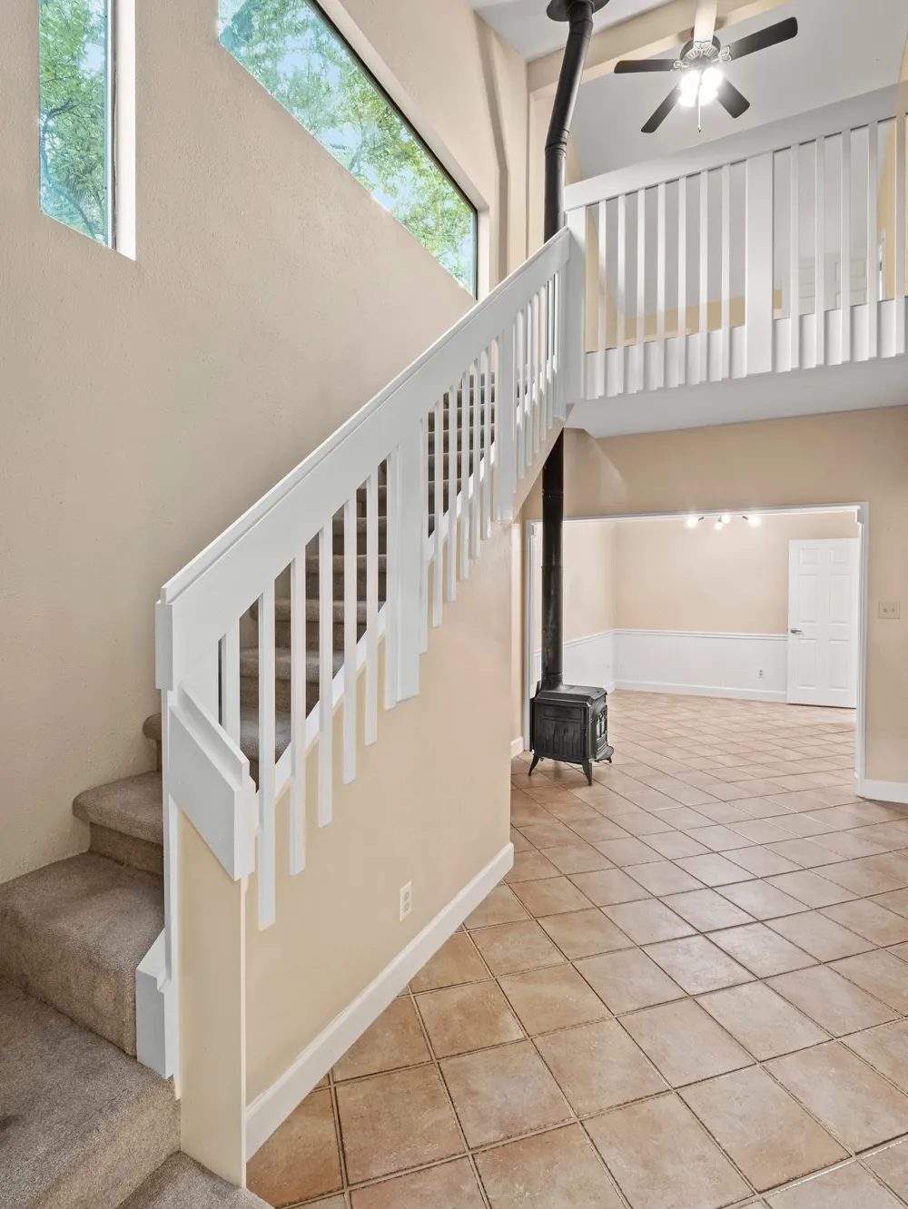 6109 Grass Hollow Austin, TX 78750