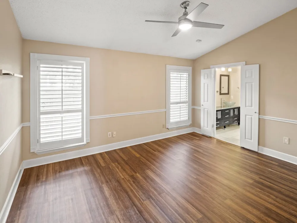 6109 Grass Hollow Austin, TX 78750