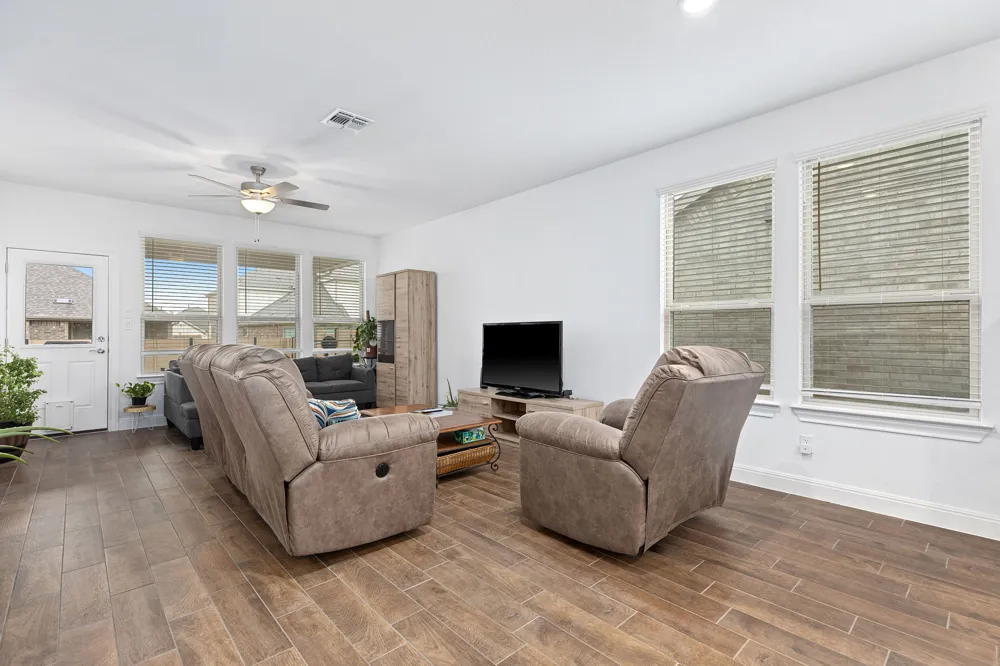 116 Raleigh Drive Georgetown, TX 78633