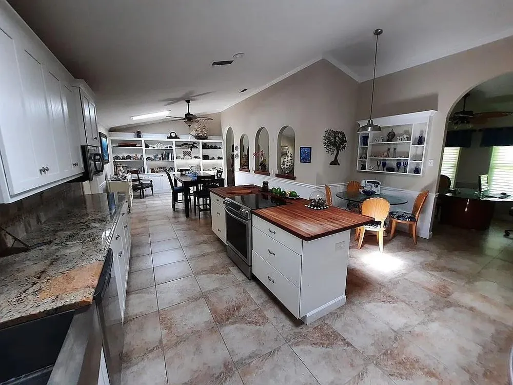 155 31st Avenue Vero Beach, FL 32968