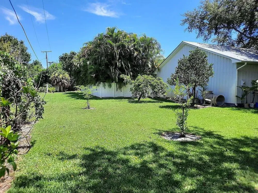 155 31st Avenue Vero Beach, FL 32968