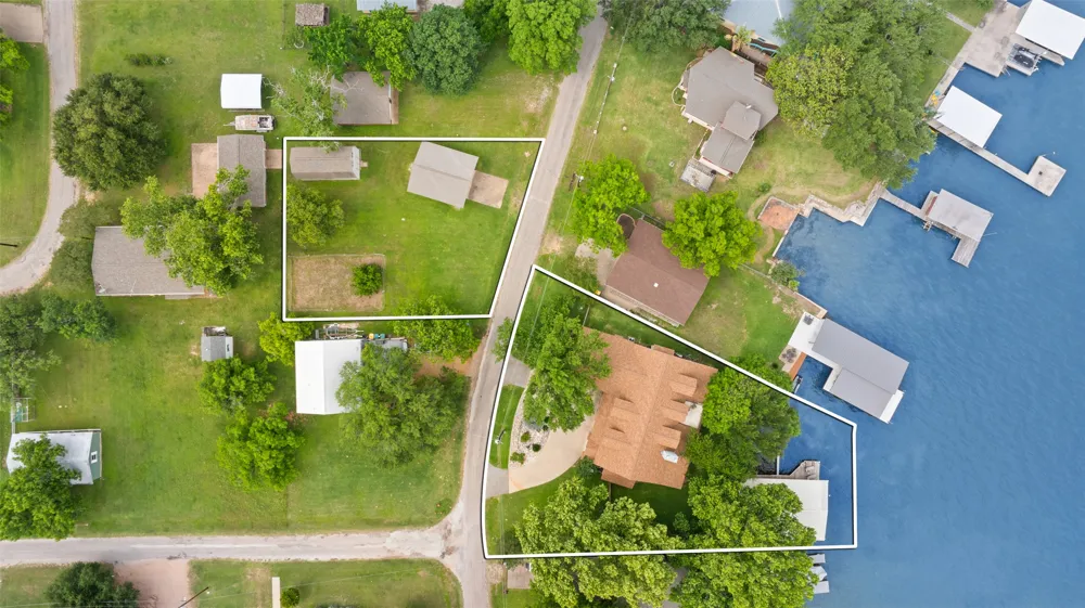402 South Shorewood Drive Granite Shoals, TX 78654