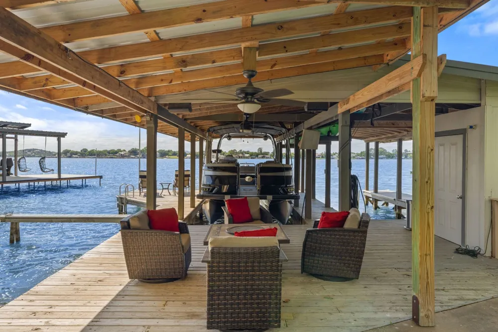 402 South Shorewood Drive Granite Shoals, TX 78654