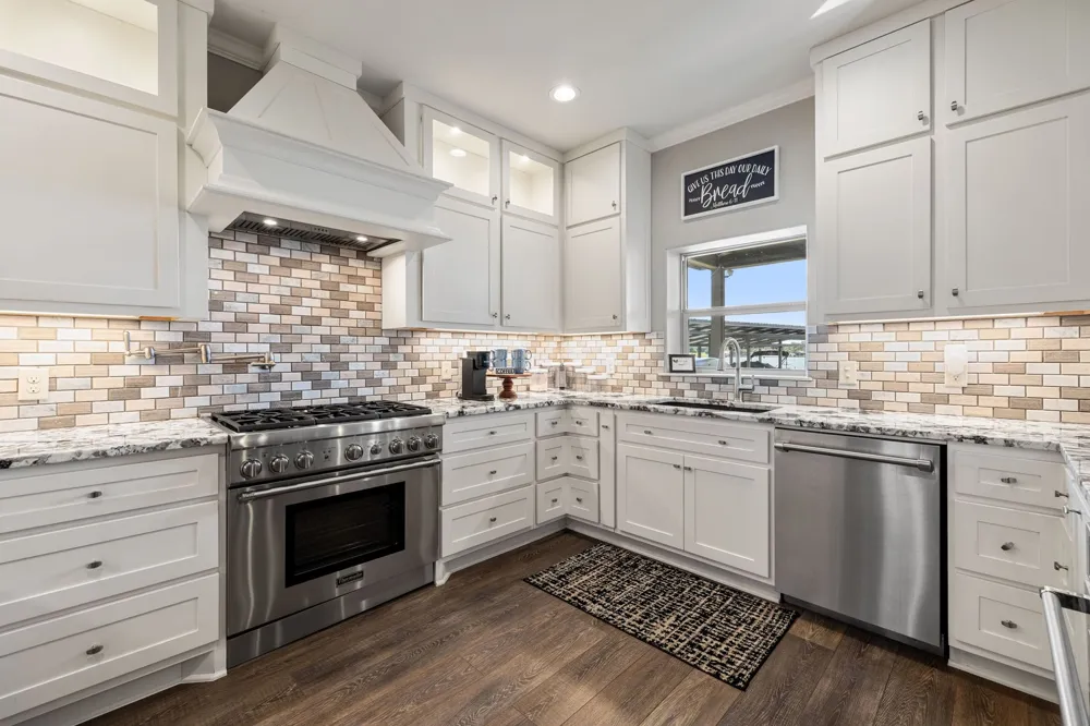 402 South Shorewood Drive Granite Shoals, TX 78654