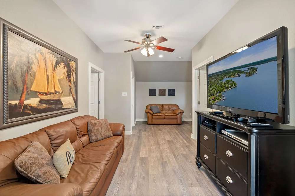 402 South Shorewood Drive Granite Shoals, TX 78654