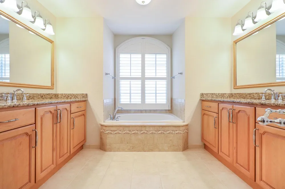 15386 83rd Way Palm Beach Gardens, FL 33418
