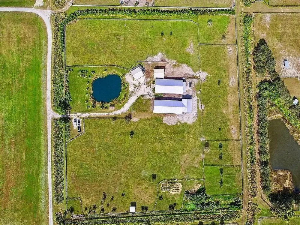 7565 Polo Square Vero Beach, FL 32968