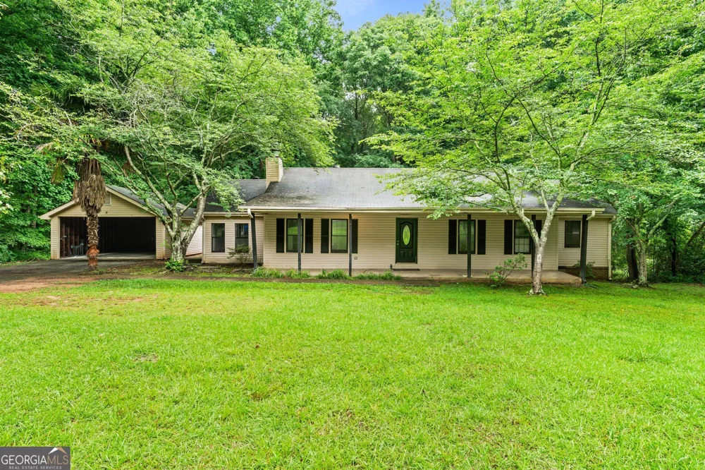 150 Brooks DR Tyrone, GA 30290