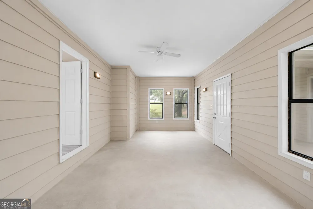 150 Brooks DR Tyrone, GA 30290