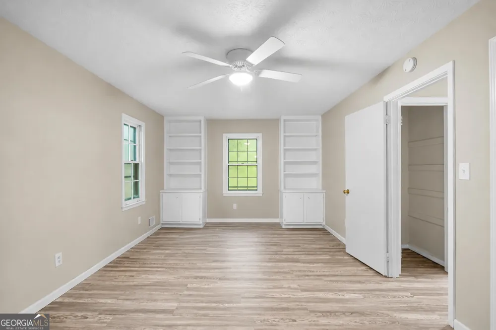 150 Brooks DR Tyrone, GA 30290