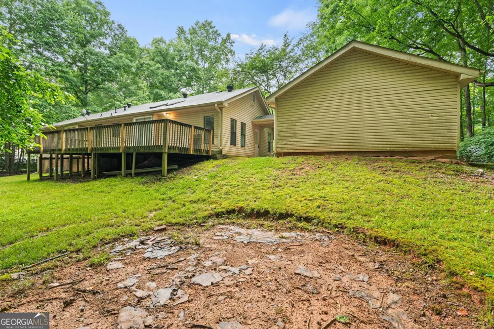 150 Brooks DR Tyrone, GA 30290