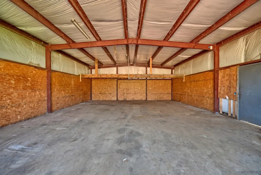4057 W HIGHWAY 21 Paige, TX 78659