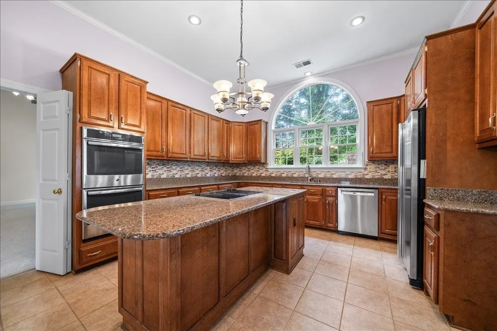 6619 RUE BEAUMONDE DR Memphis, TN 38120