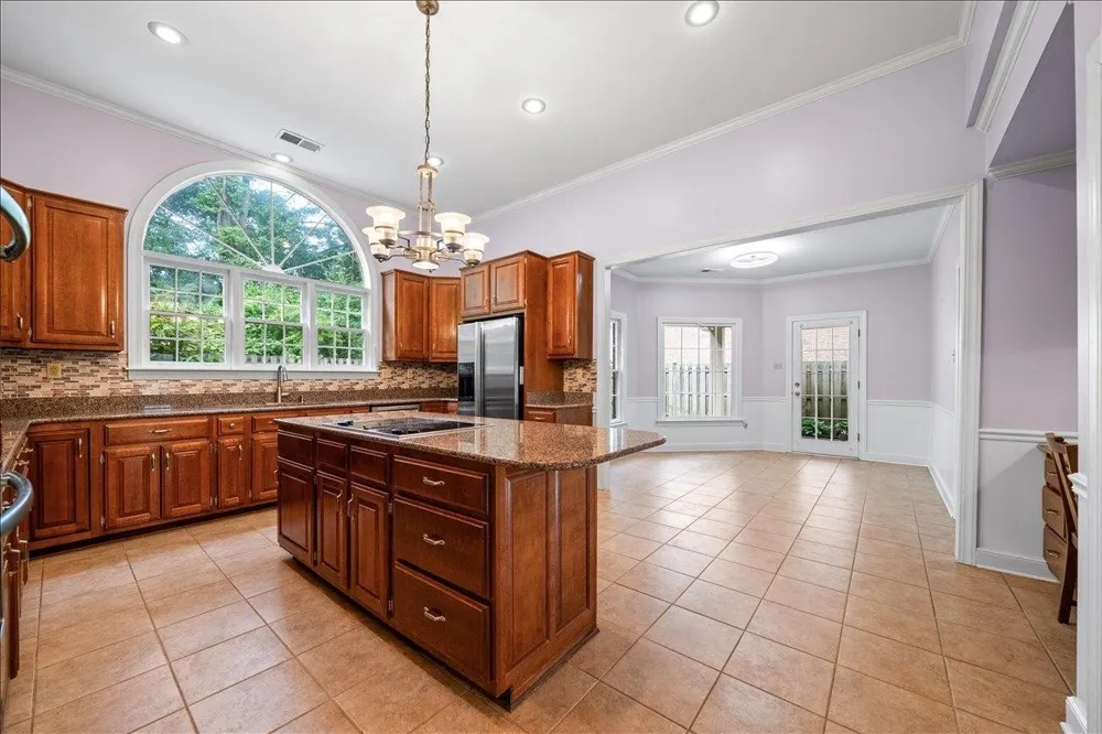 6619 RUE BEAUMONDE DR Memphis, TN 38120