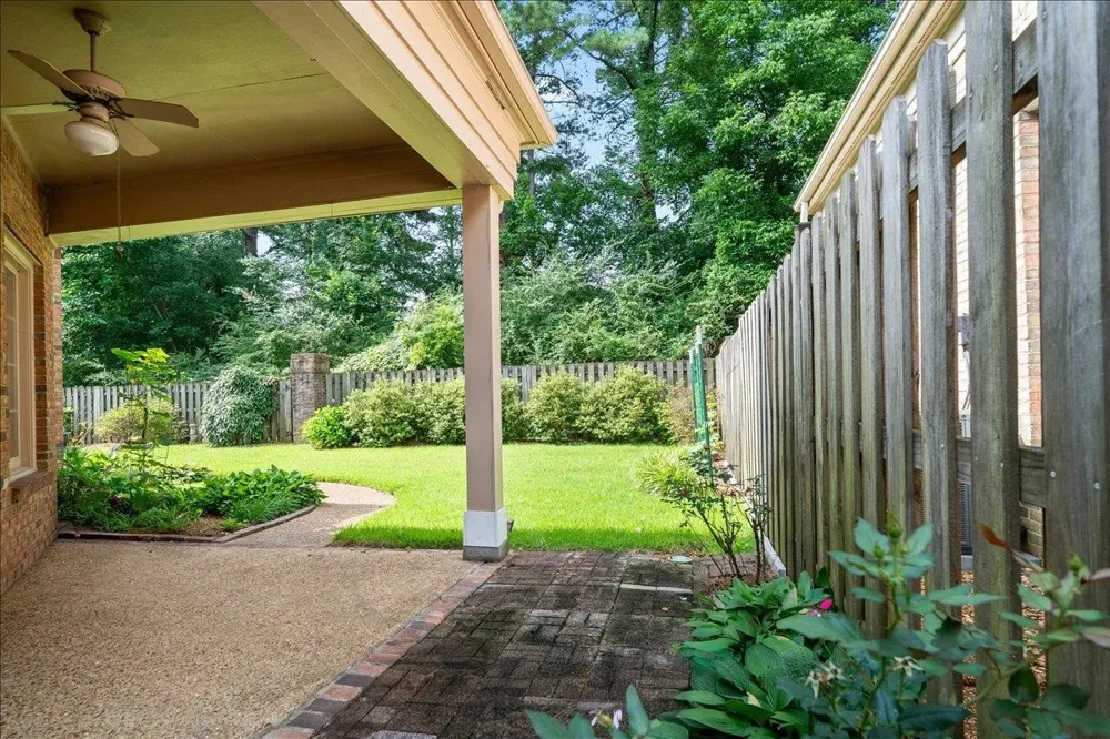 6619 RUE BEAUMONDE DR Memphis, TN 38120