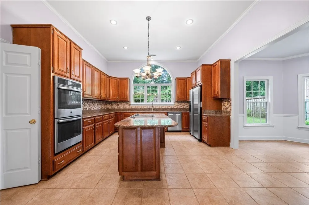 6619 RUE BEAUMONDE DR Memphis, TN 38120